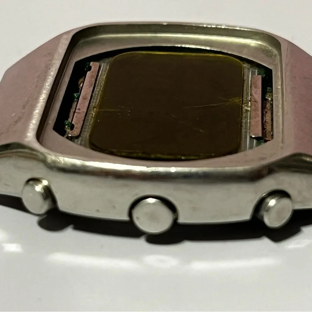 Seiko M158-5009 Lemon Face/Pan Am World Time LCD Digital Watch For Parts Only